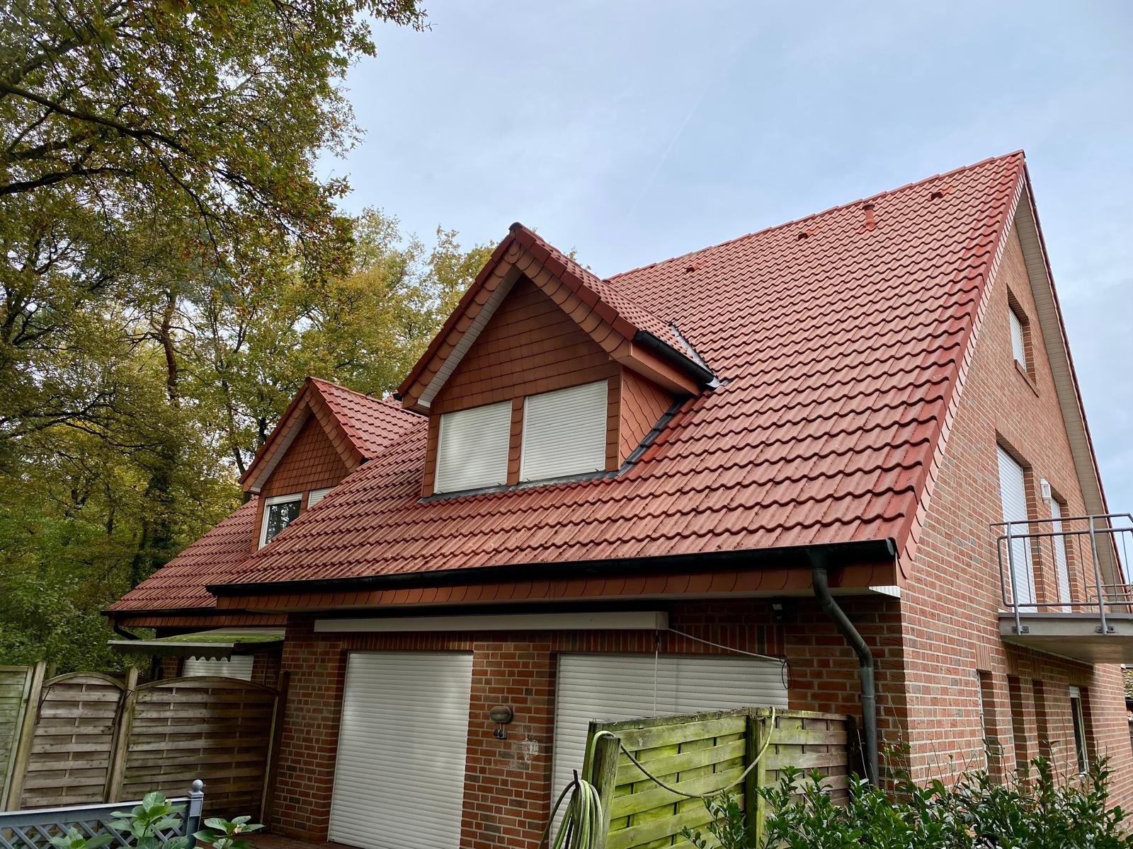 Nachher: Das gereinigte Dach in Hopsten nach unserem Einsatz.